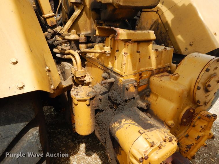 image for item DH4457 1972 Caterpillar 621  conventional scraper