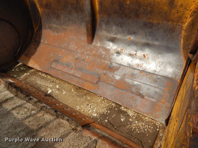 image for item DH4457 1972 Caterpillar 621  conventional scraper