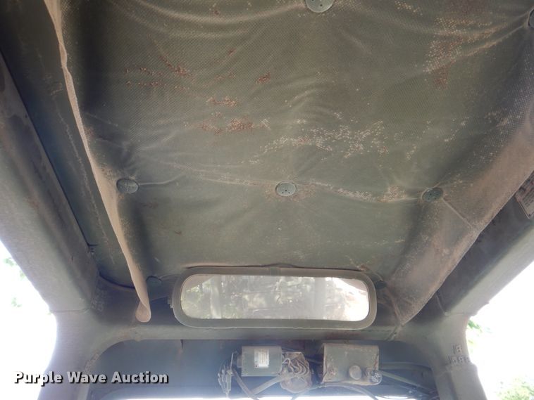 image for item DH5339 1983 Caterpillar 613B  water wagon