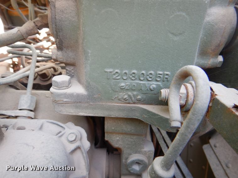 image for item DH5339 1983 Caterpillar 613B  water wagon