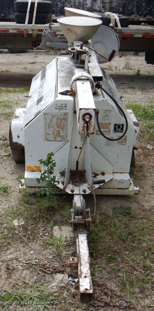 image for item DH5341 Coleman MH4000RLKH  light plant