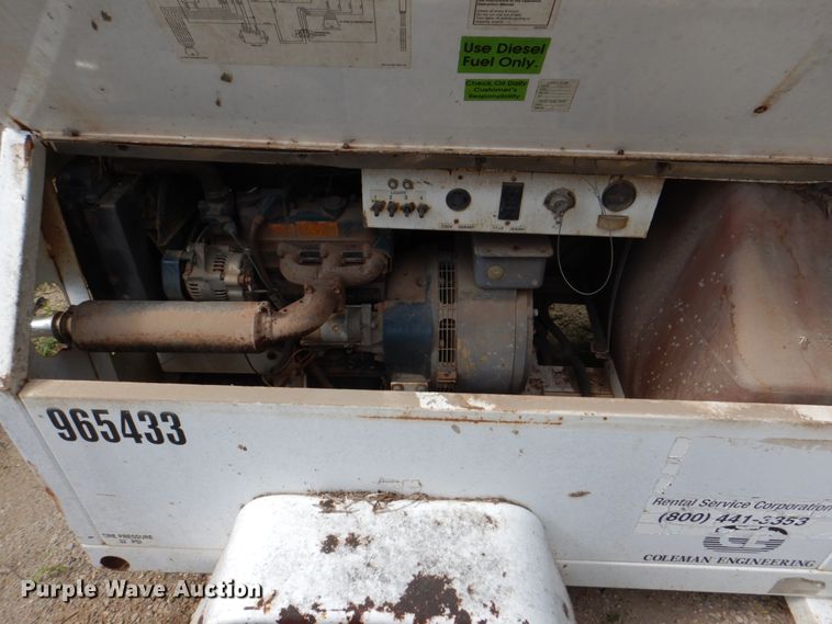 image for item DH5341 Coleman MH4000RLKH  light plant