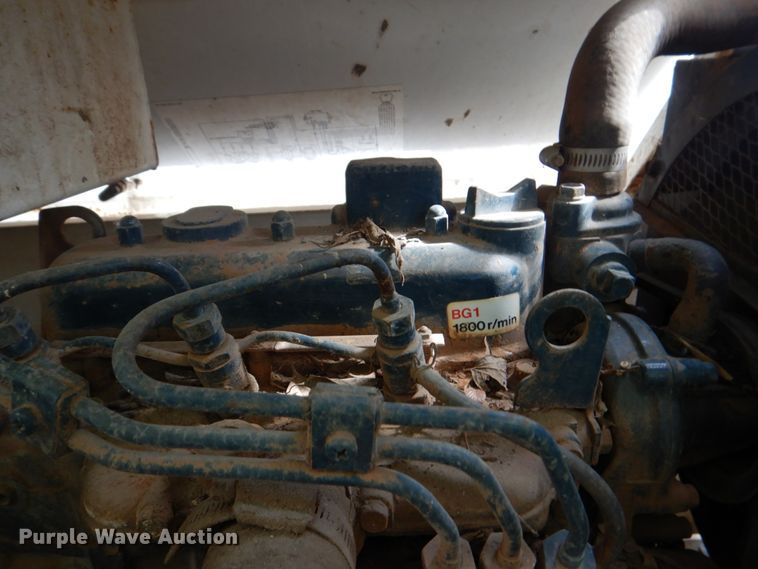 image for item DH5341 Coleman MH4000RLKH  light plant