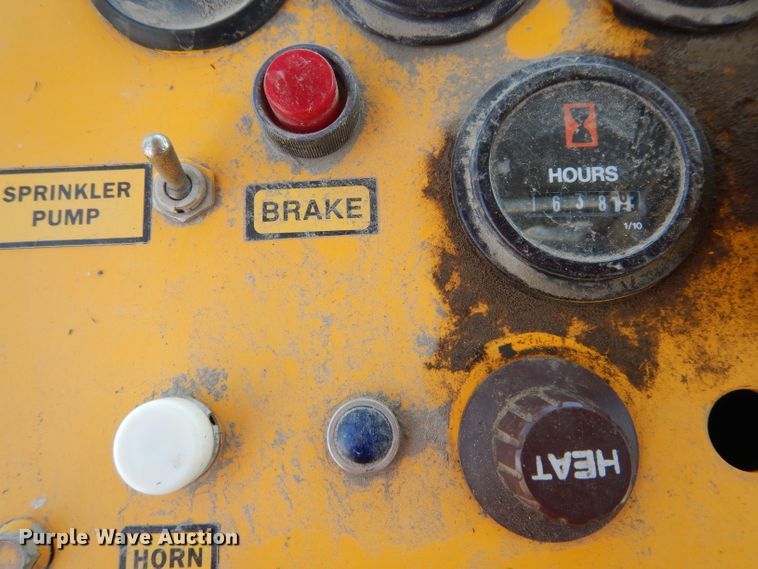 image for item DH5347 2001 Waldon Sweepmaster 250  sweeper