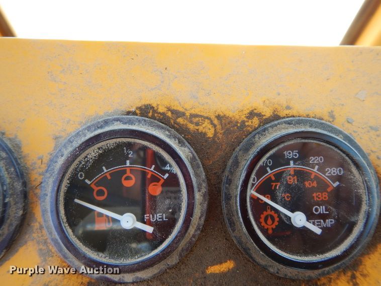 image for item DH5347 2001 Waldon Sweepmaster 250  sweeper