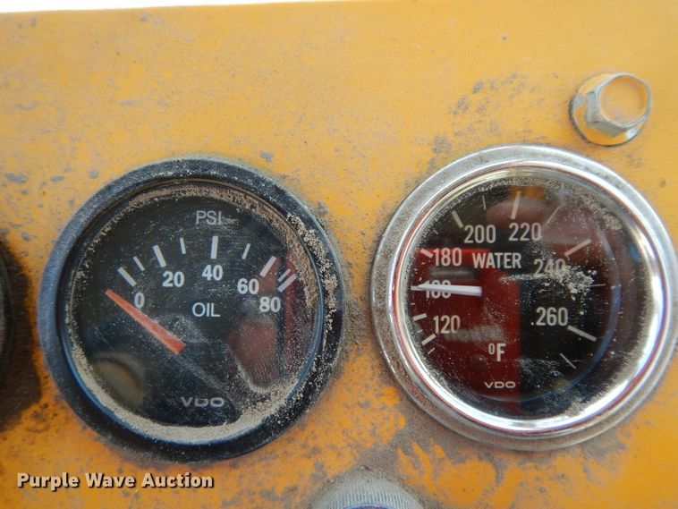 image for item DH5347 2001 Waldon Sweepmaster 250  sweeper