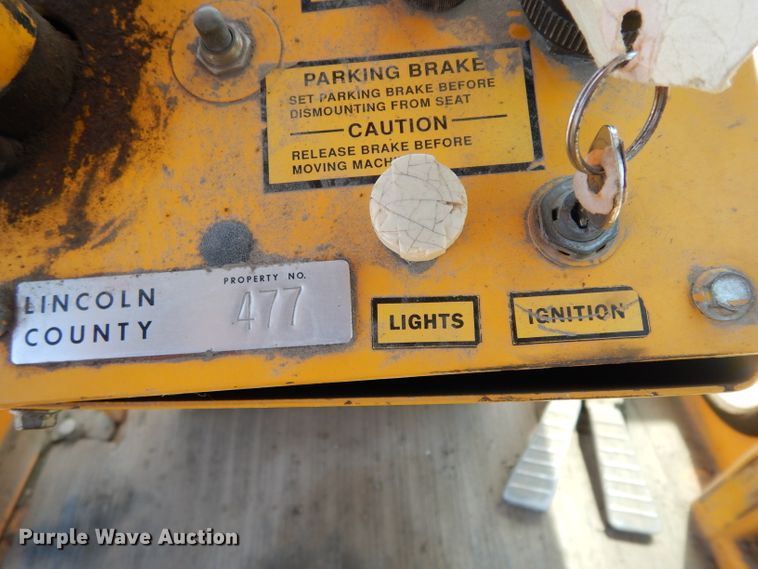 image for item DH5347 2001 Waldon Sweepmaster 250  sweeper