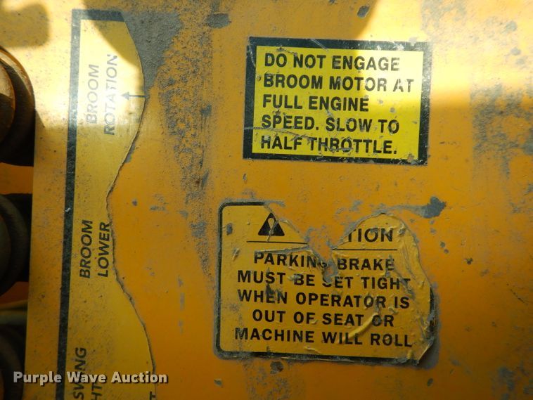 image for item DH5347 2001 Waldon Sweepmaster 250  sweeper