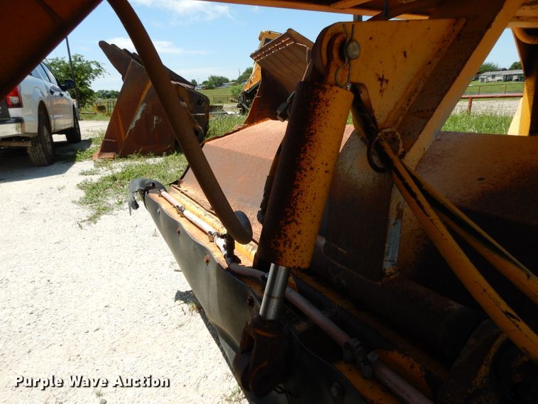 image for item DH5347 2001 Waldon Sweepmaster 250  sweeper