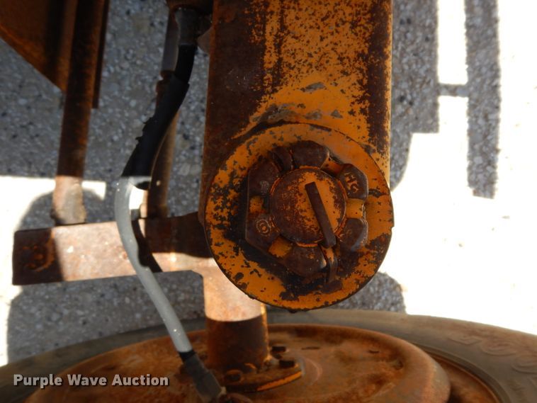 image for item DH5347 2001 Waldon Sweepmaster 250  sweeper