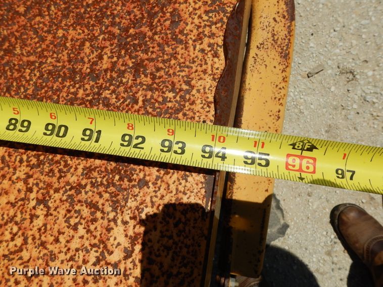 image for item DH5347 2001 Waldon Sweepmaster 250  sweeper