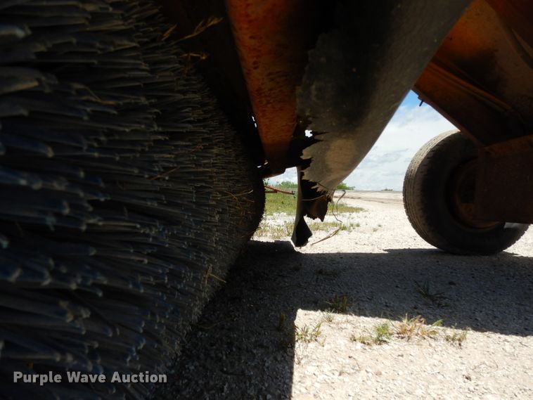 image for item DH5347 2001 Waldon Sweepmaster 250  sweeper