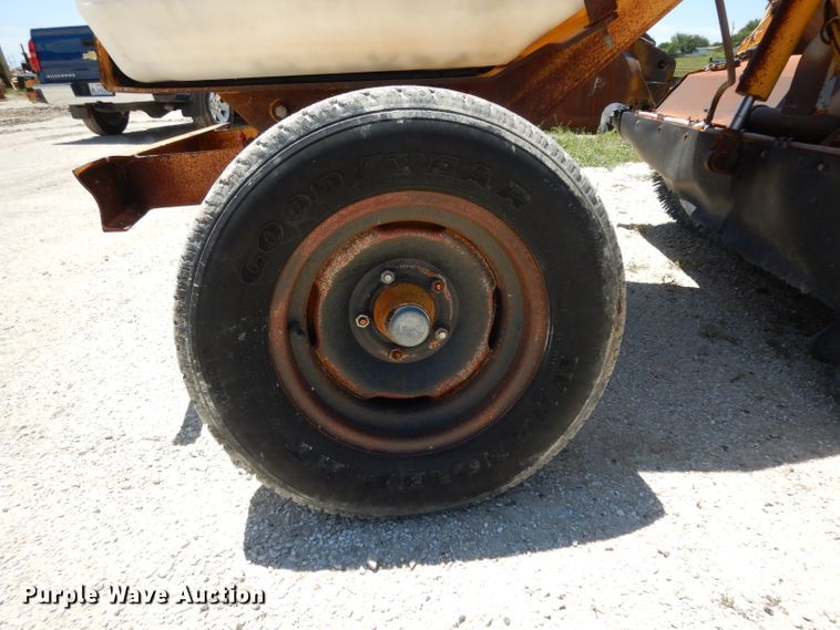 image for item DH5347 2001 Waldon Sweepmaster 250  sweeper