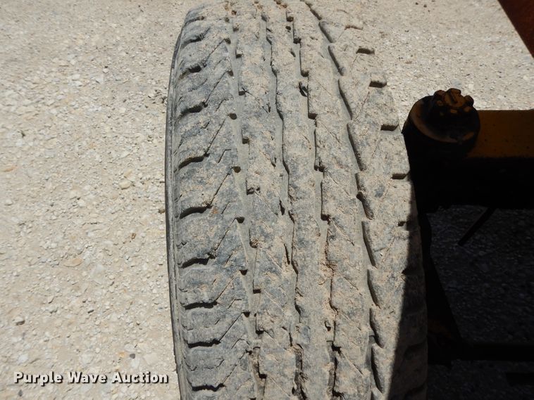 image for item DH5347 2001 Waldon Sweepmaster 250  sweeper