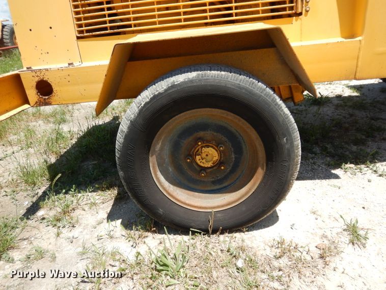 image for item DH5347 2001 Waldon Sweepmaster 250  sweeper