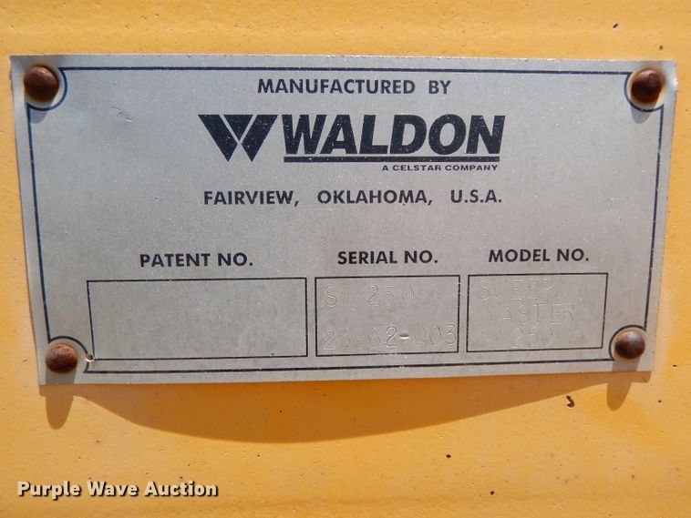 image for item DH5347 2001 Waldon Sweepmaster 250  sweeper