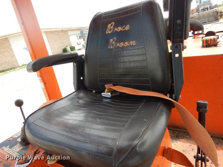 image for item DH5348 2005 Broce RJ350  sweeper