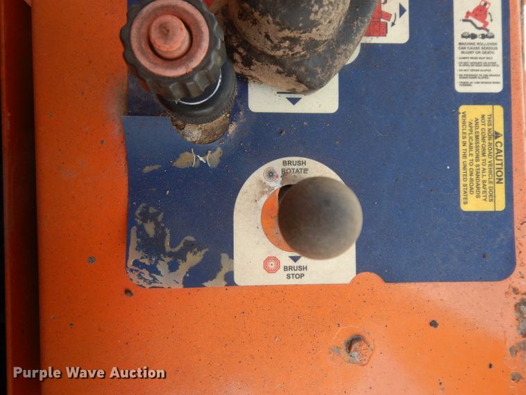 image for item DH5348 2005 Broce RJ350  sweeper