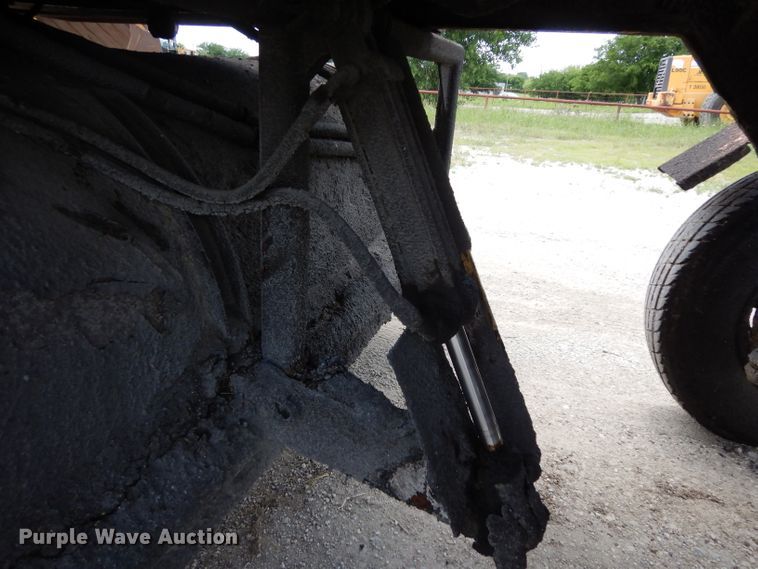 image for item DH5348 2005 Broce RJ350  sweeper