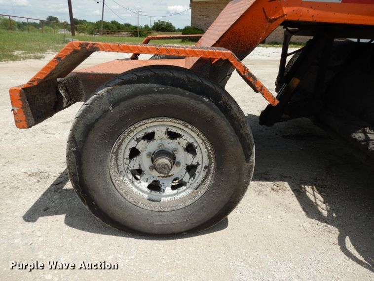 image for item DH5348 2005 Broce RJ350  sweeper