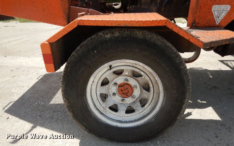 image for item DH5348 2005 Broce RJ350  sweeper