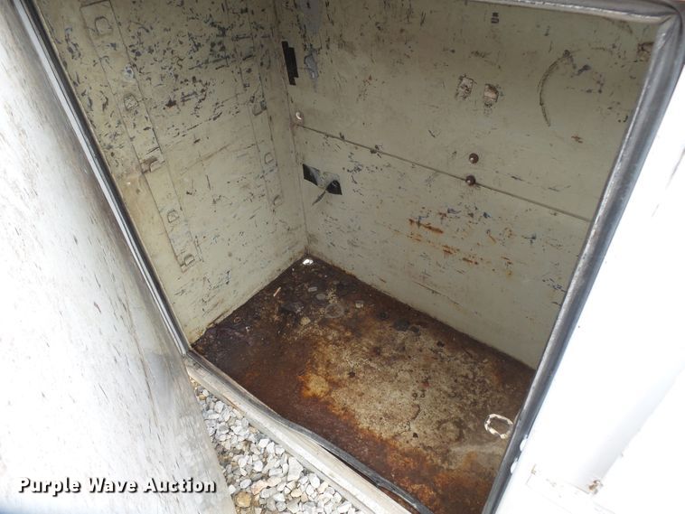 image for item DH7966 Knapheide utility bed with crane