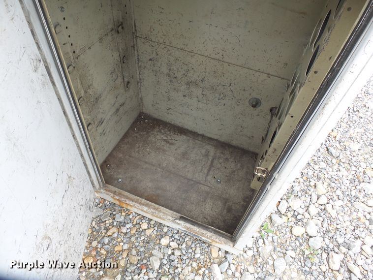 image for item DH7966 Knapheide utility bed with crane