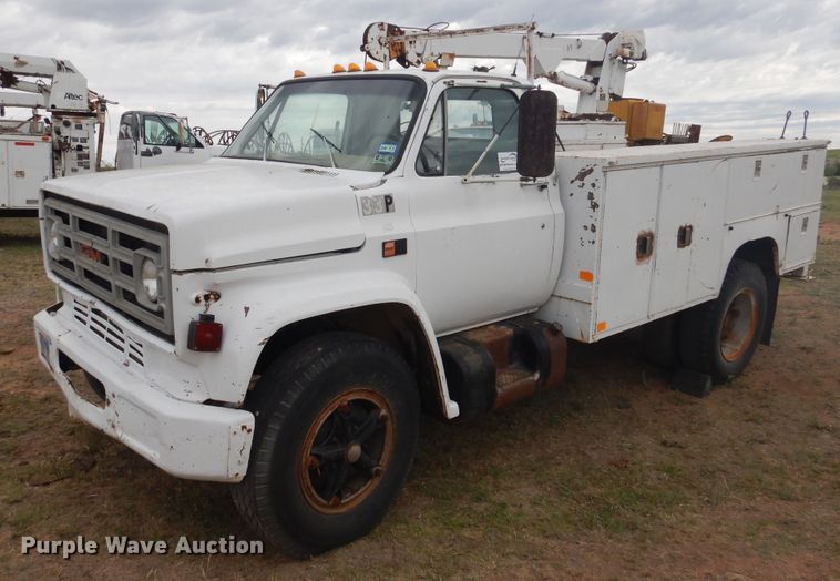 image for item DI0110 1980 GMC  utility truck with crane