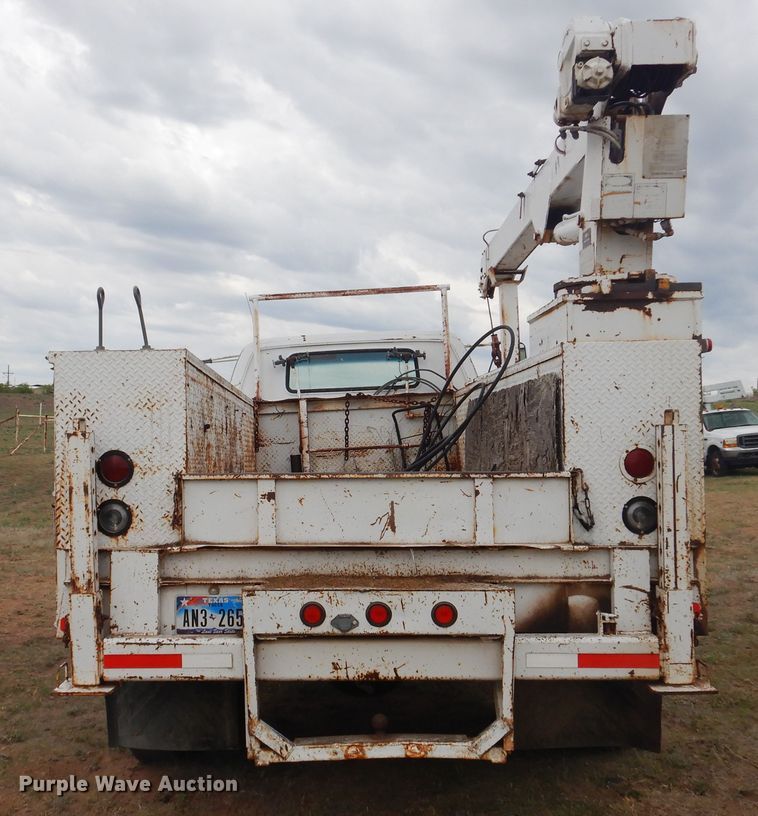 image for item DI0110 1980 GMC  utility truck with crane