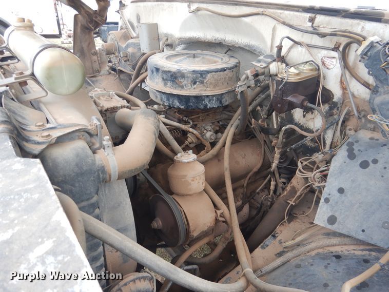 image for item DI0110 1980 GMC  utility truck with crane