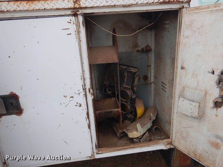 image for item DI0110 1980 GMC  utility truck with crane