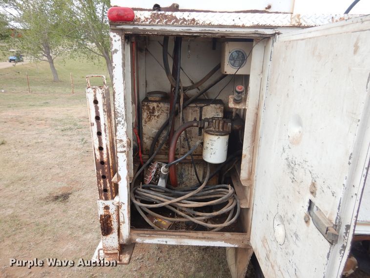 image for item DI0110 1980 GMC  utility truck with crane