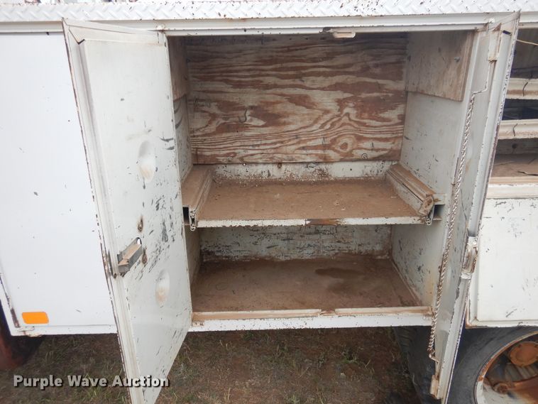 image for item DI0110 1980 GMC  utility truck with crane