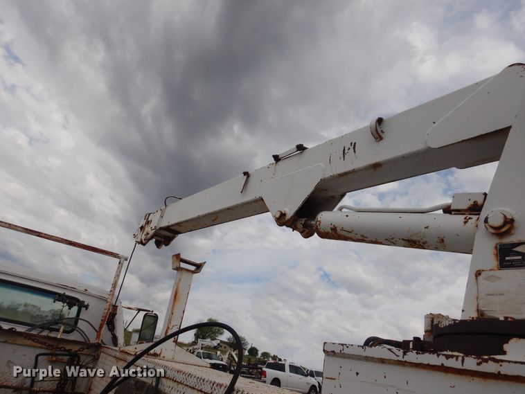 image for item DI0110 1980 GMC  utility truck with crane