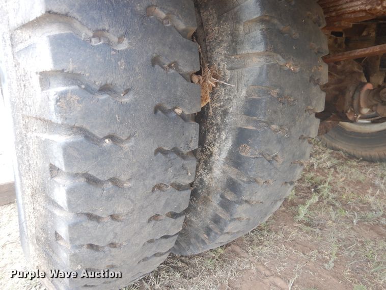 image for item DI0110 1980 GMC  utility truck with crane