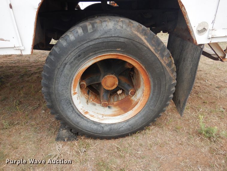 image for item DI0110 1980 GMC  utility truck with crane