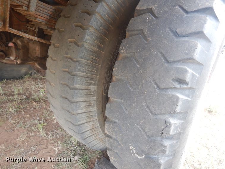 image for item DI0110 1980 GMC  utility truck with crane