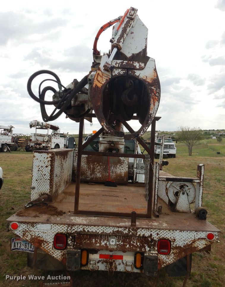 image for item DI0112 1994 Chevrolet Kodiak C5500  digger derrick truck