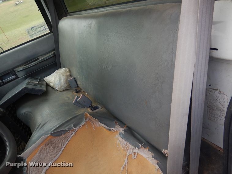 image for item DI0112 1994 Chevrolet Kodiak C5500  digger derrick truck