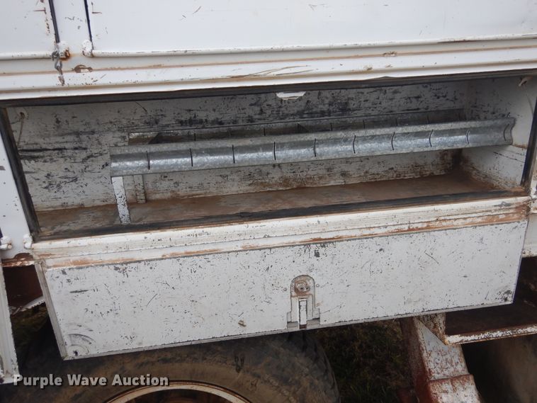 image for item DI0112 1994 Chevrolet Kodiak C5500  digger derrick truck