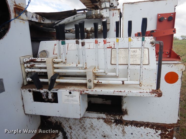 image for item DI0112 1994 Chevrolet Kodiak C5500  digger derrick truck