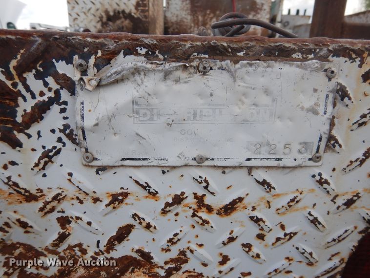 image for item DI0112 1994 Chevrolet Kodiak C5500  digger derrick truck