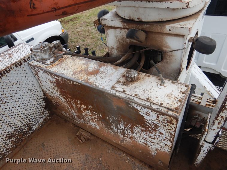 image for item DI0112 1994 Chevrolet Kodiak C5500  digger derrick truck