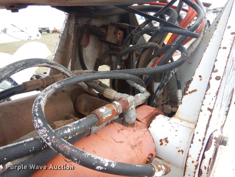 image for item DI0112 1994 Chevrolet Kodiak C5500  digger derrick truck