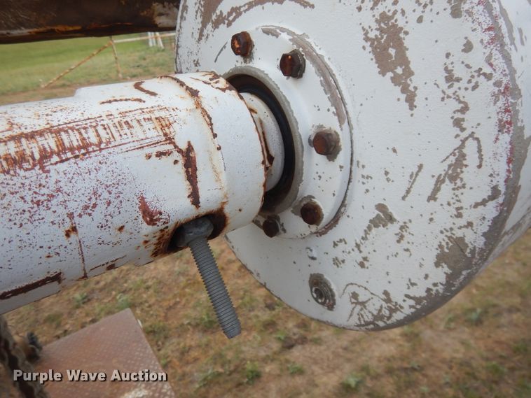 image for item DI0112 1994 Chevrolet Kodiak C5500  digger derrick truck