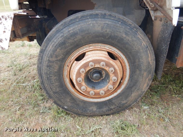 image for item DI0112 1994 Chevrolet Kodiak C5500  digger derrick truck