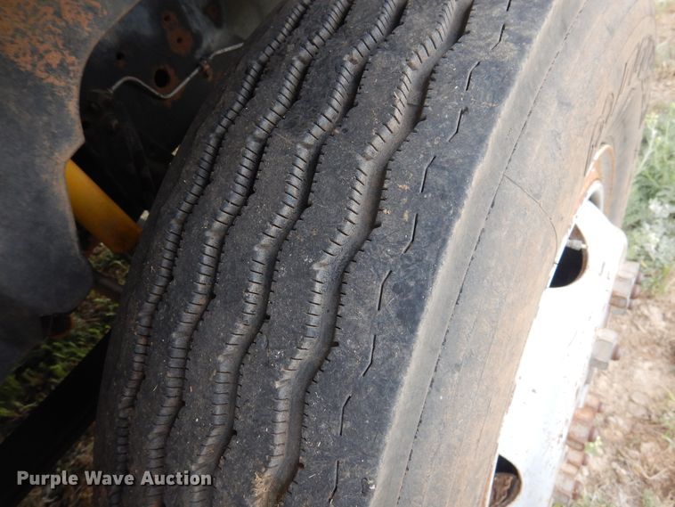 image for item DI0112 1994 Chevrolet Kodiak C5500  digger derrick truck