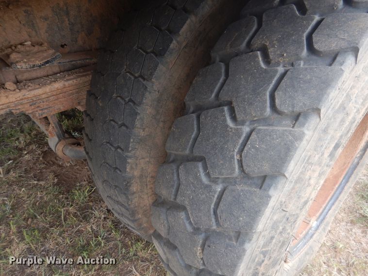 image for item DI0112 1994 Chevrolet Kodiak C5500  digger derrick truck