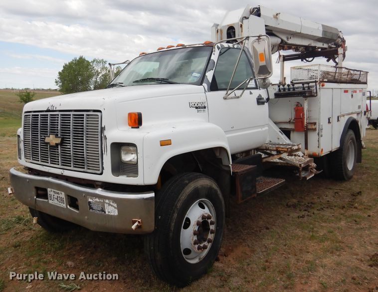 image for item DI0113 1996 Chevrolet Kodiak C6500  digger derrick truck