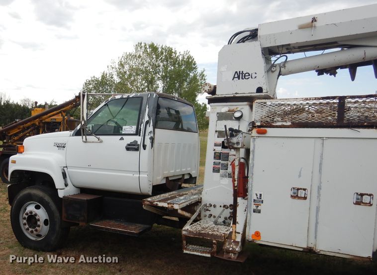 image for item DI0113 1996 Chevrolet Kodiak C6500  digger derrick truck